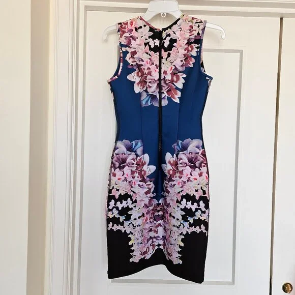 Cynthia Rowley Scuba Shift dress - Picture 3 of 5